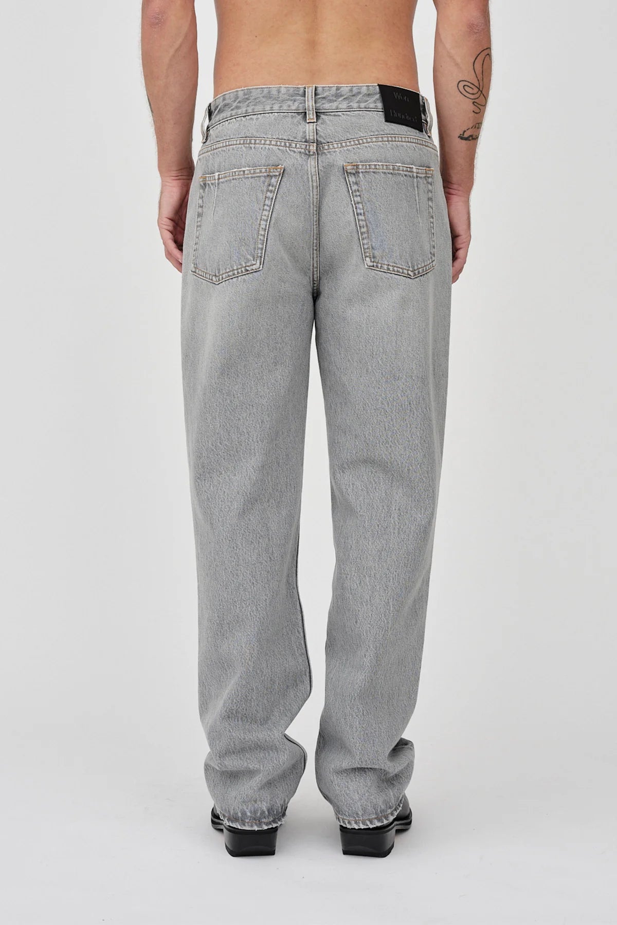 Steve Light Grey 6